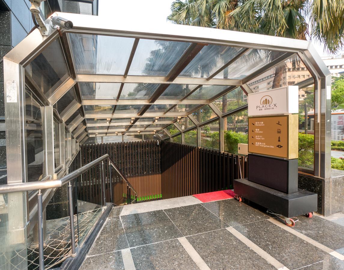 Place‧X Hotel Taipei Luaran gambar